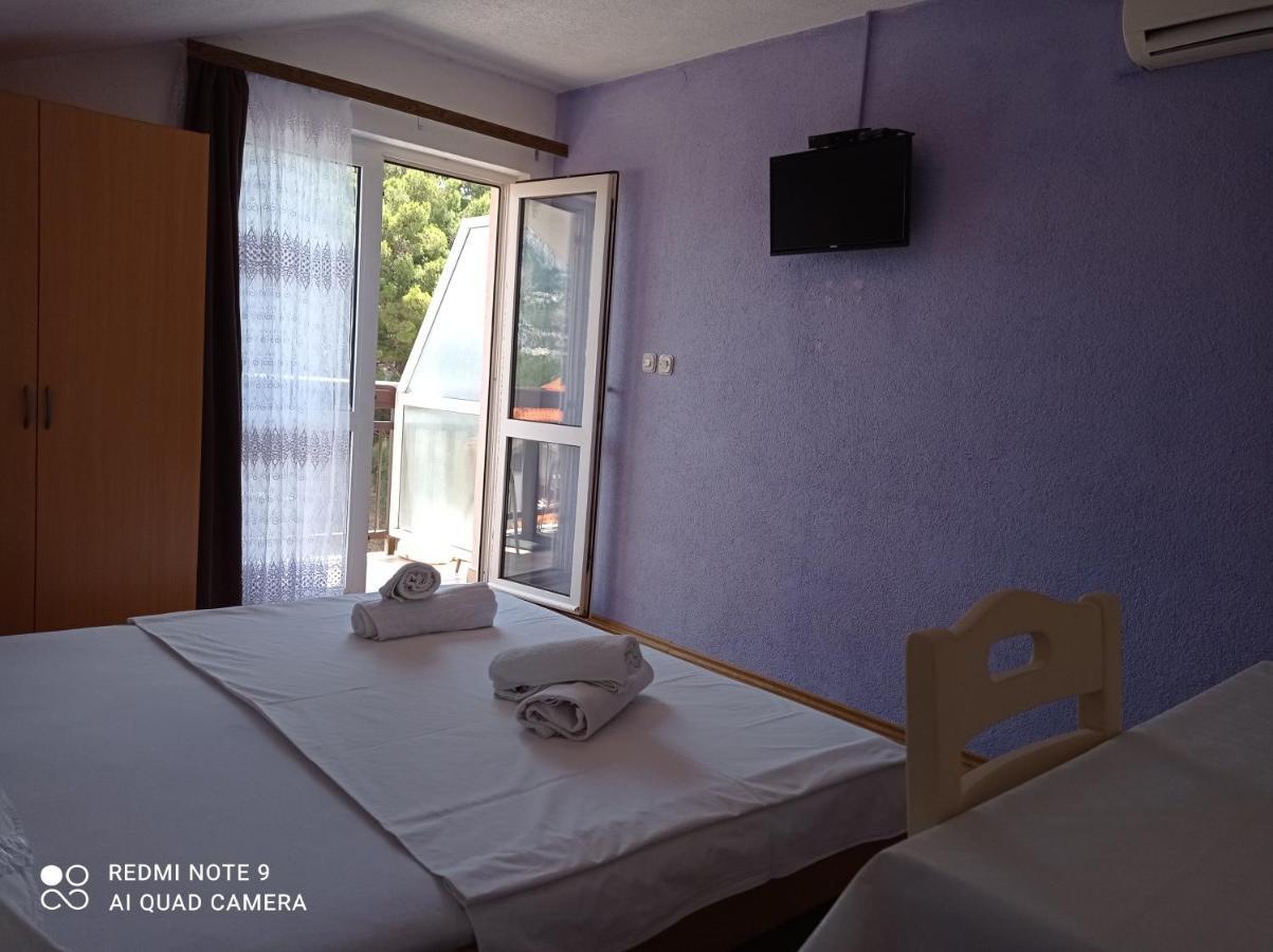 Apartments Mihovil Omiš Eksteriør billede
