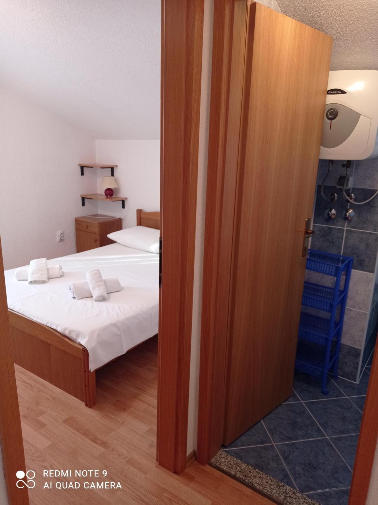 Apartments Mihovil Omiš Værelse billede