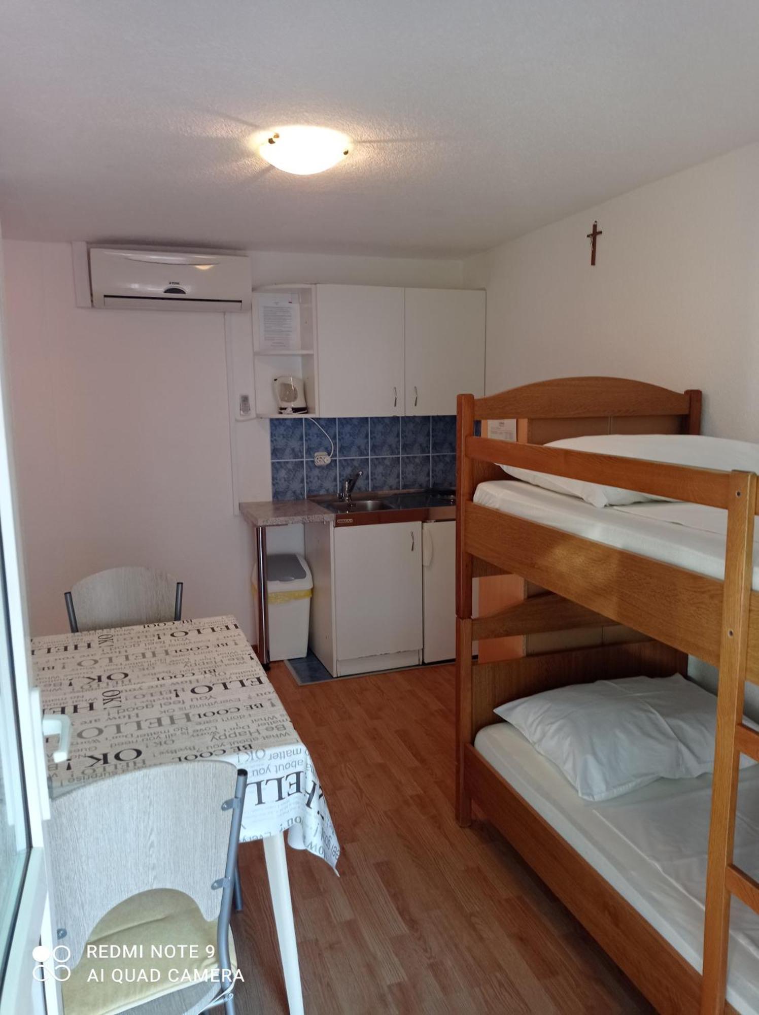 Apartments Mihovil Omiš Værelse billede