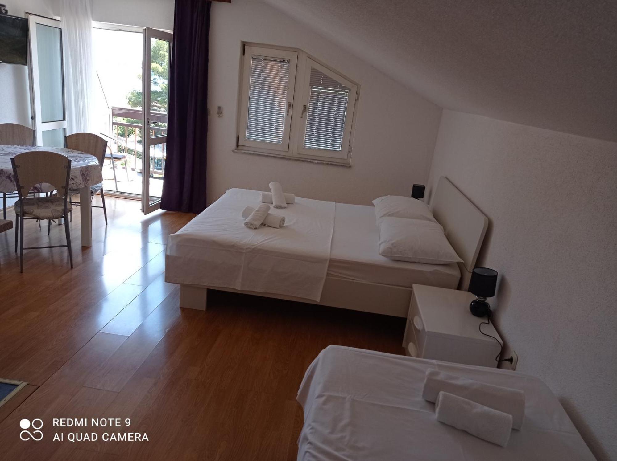 Apartments Mihovil Omiš Værelse billede
