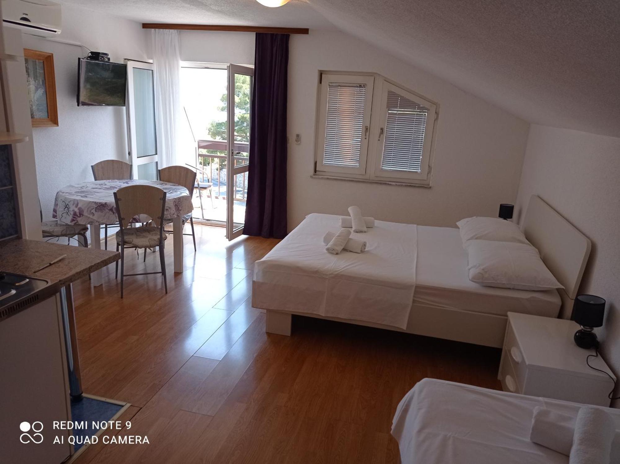 Apartments Mihovil Omiš Værelse billede